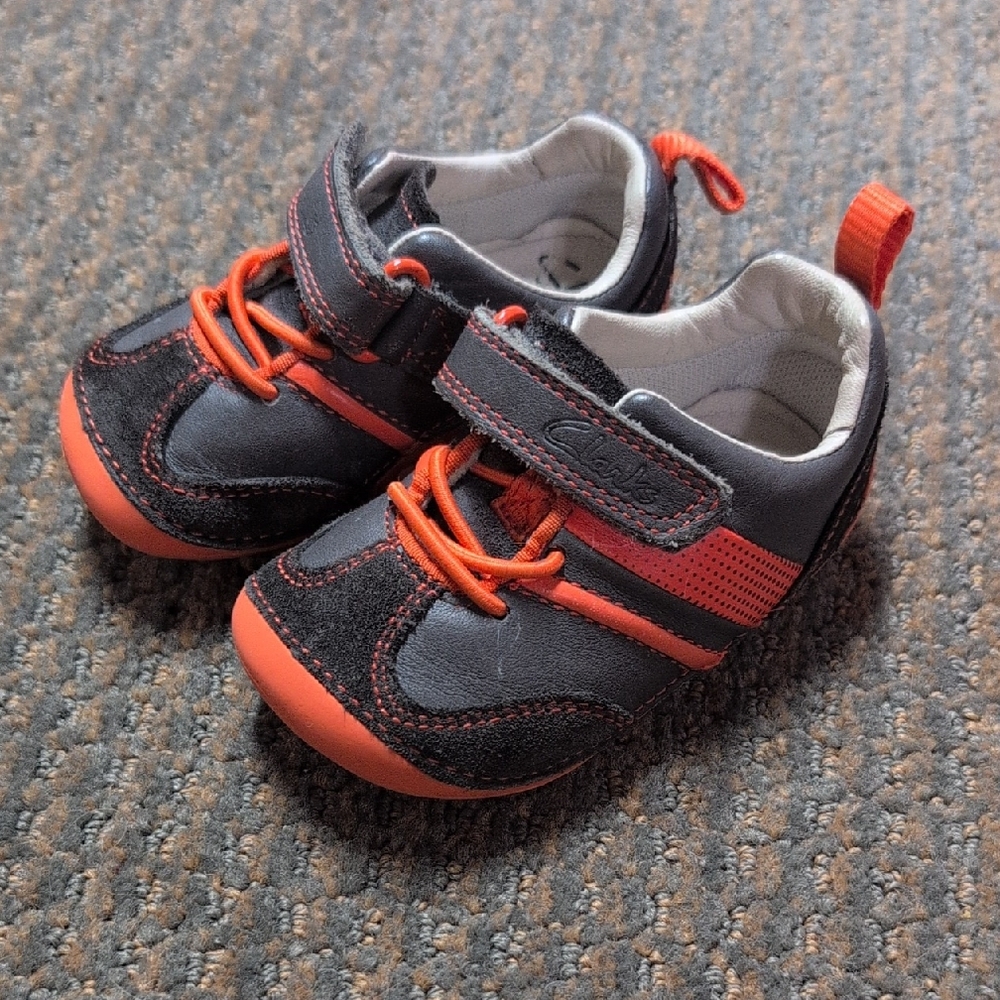 Clarks Black and Red Sneakers with Velcro Closure